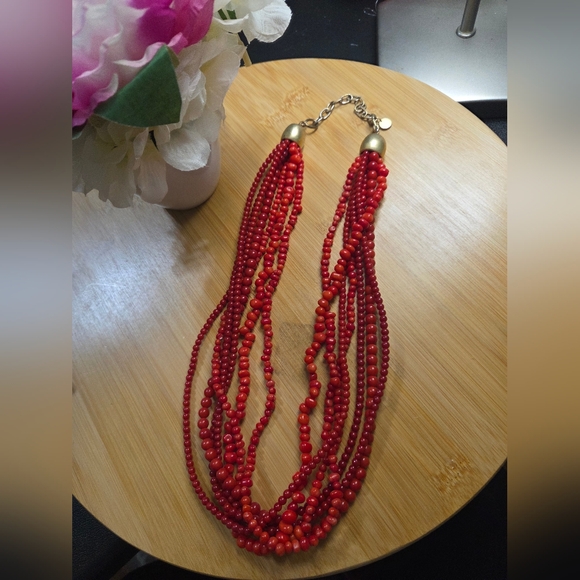 Red Beaded Jewelry Set - Picture 4 of 4